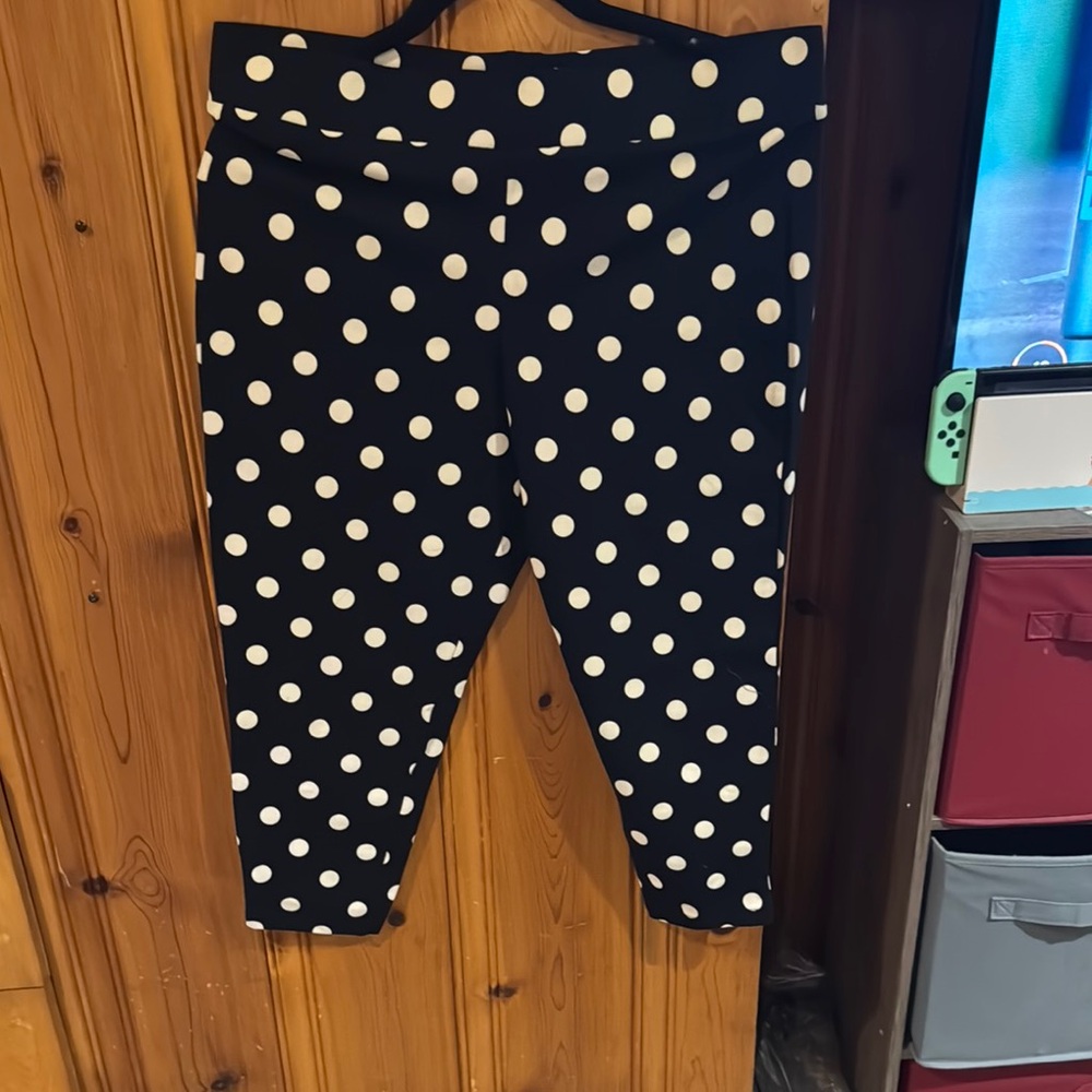 Torrid Polka Dot Leggings